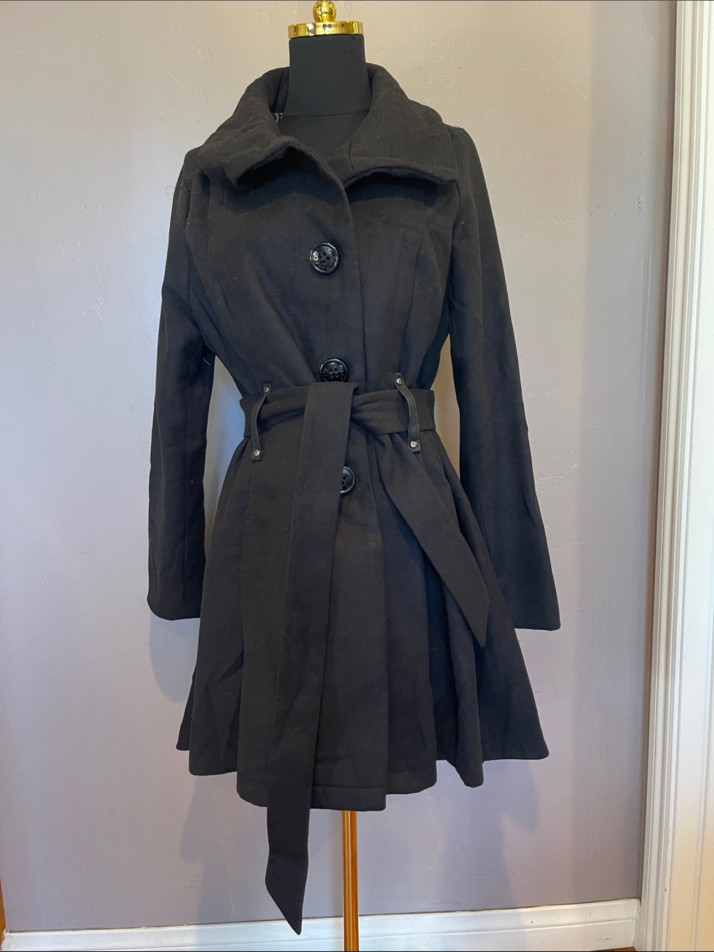 NWT Madden Girl Juniors’ Belted Drama Skirted Coat - Black, Size L